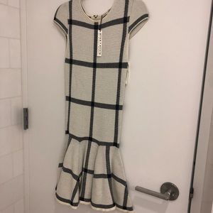 Alice + Olivia Dresses - Alice + Olivia Selma Flounce Drop Waist Dress Alice + Olivia Dresses - Alice + Olivia Selma Flounce Drop Waist Dress